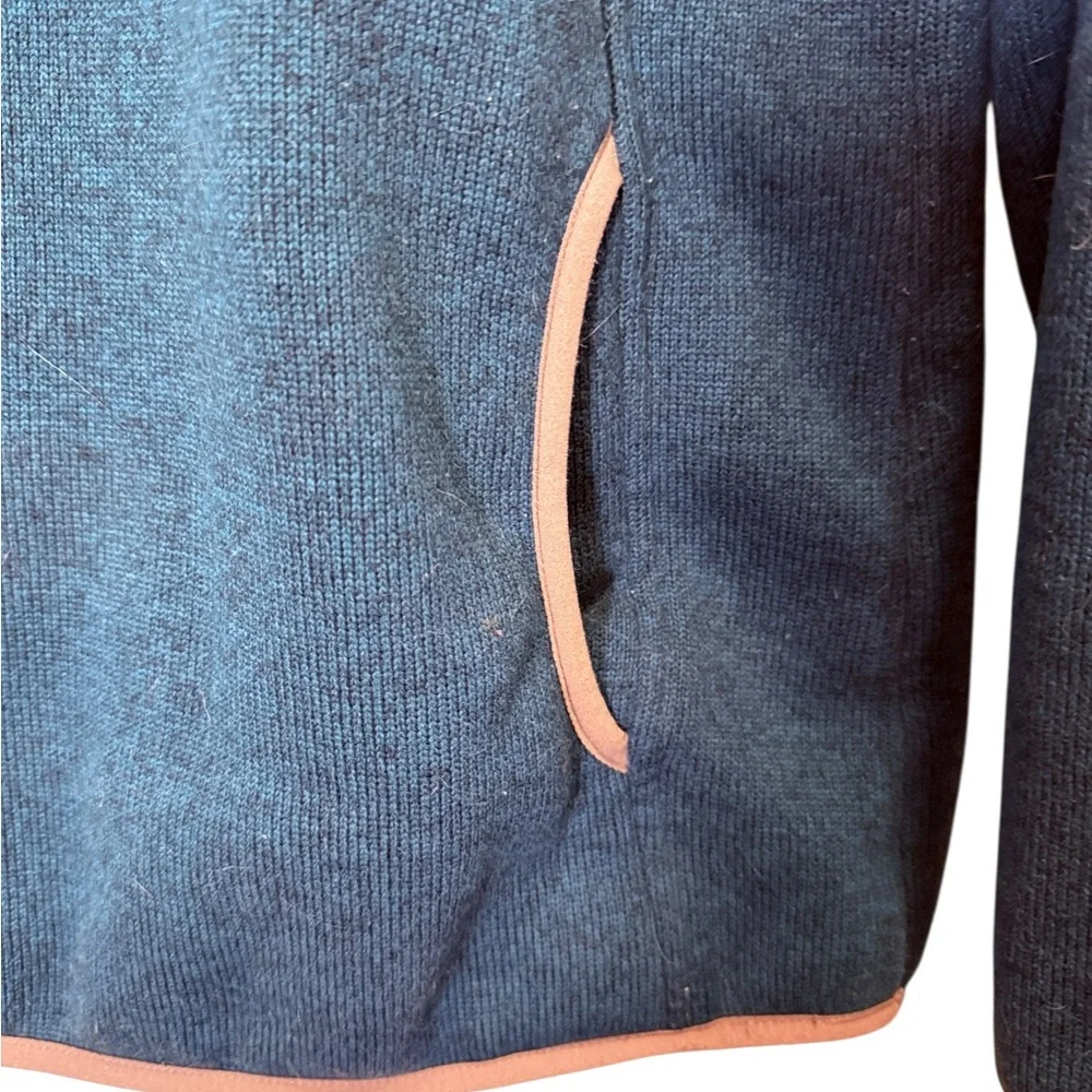 L.L. Bean Women’s Glacial Blue 1/4 Snap Knit Pullover Sz M - Picture 2 of 10